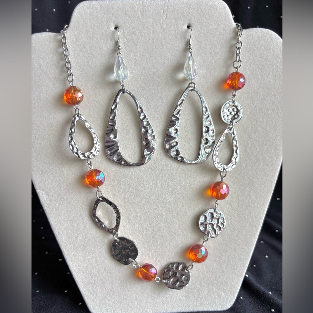 Silver-Tone Hammered Drop Necklace & Earrings Set with Orange Beads